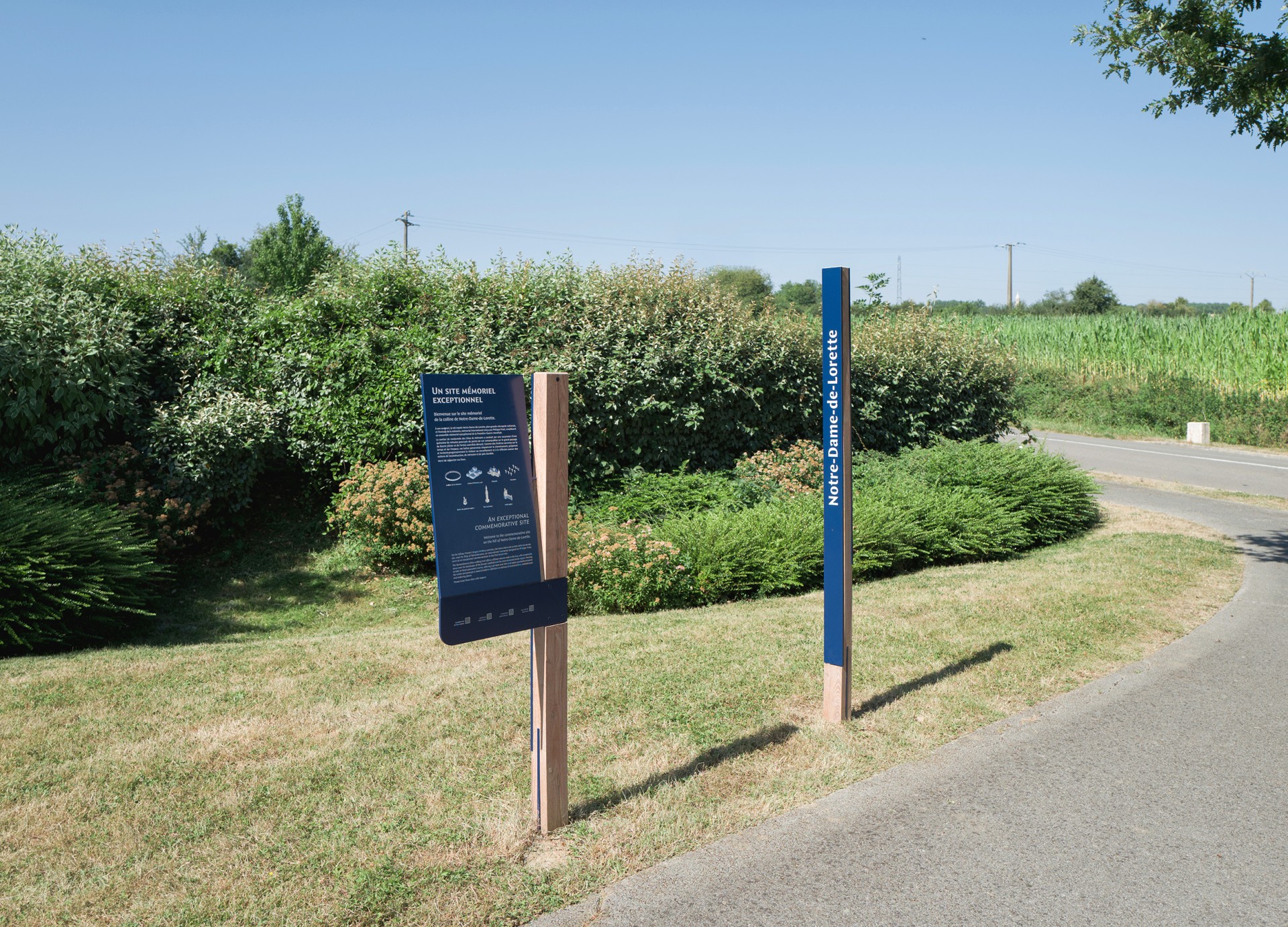 studio-weg-notre-dame-de-lorette_notre-dame-de-lorette-signaletique-studio_weg-08.jpg